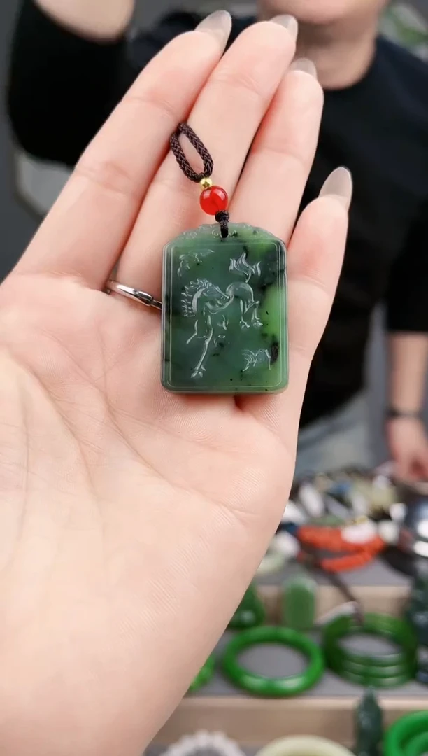 【闪购商品】和田玉颈饰未镶嵌AA多样性发货 拍一发一