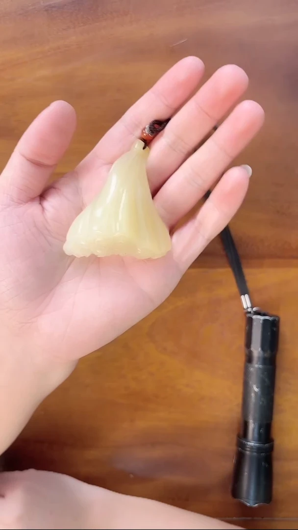 寿山芙蓉（多子多福）