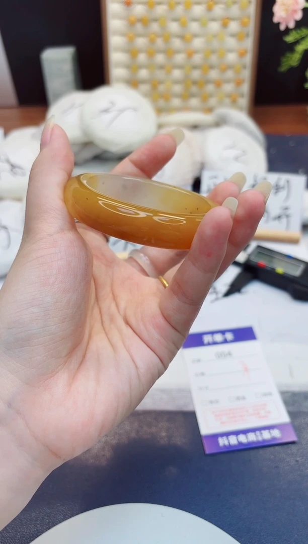 未镶嵌手镯石英质玉4-财气镯-圈口53