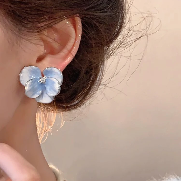 纯铜耳饰 度假风蓝色鸢尾花朵耳钉女夏天新款气质耳夹小清新耳饰