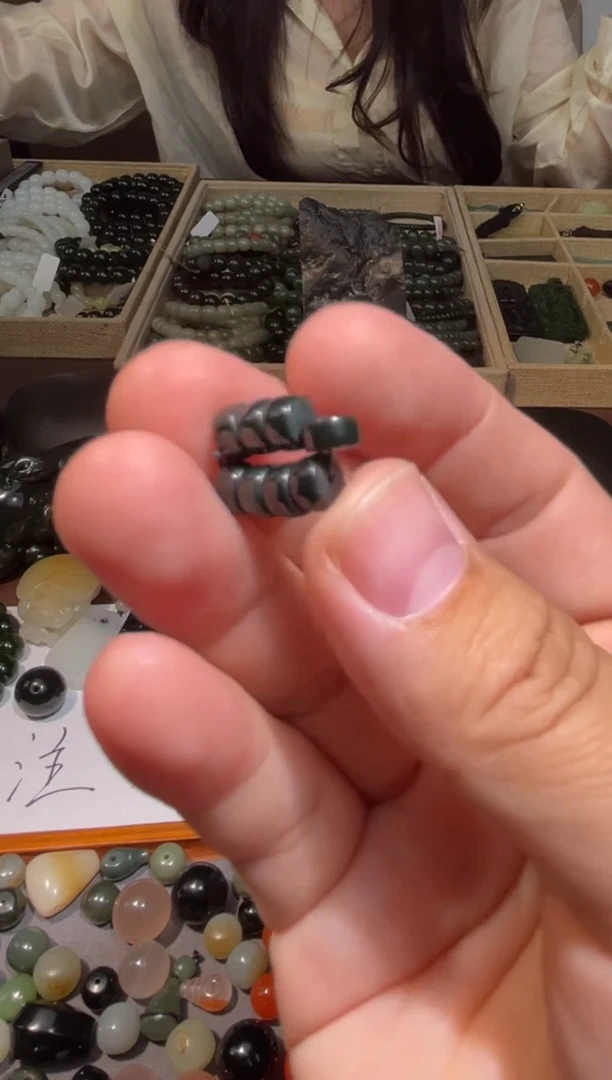 手绳未镶嵌和田玉5