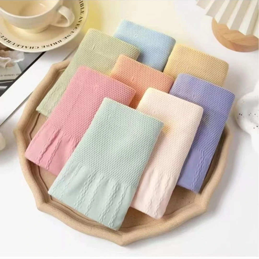 C3透气性感内裤包臀舒适中腰平角无缝女士内裤翘臀裤