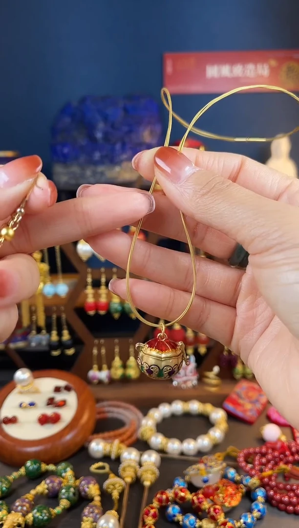 【闪购商品】柿柿如意珐琅吊坠