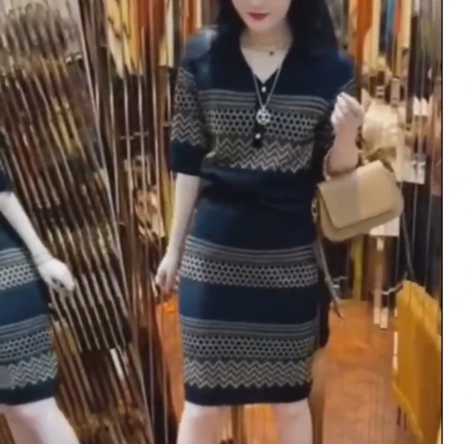 2025春季新款网红同款洋气韩版潮流女装套装裙两件套dux