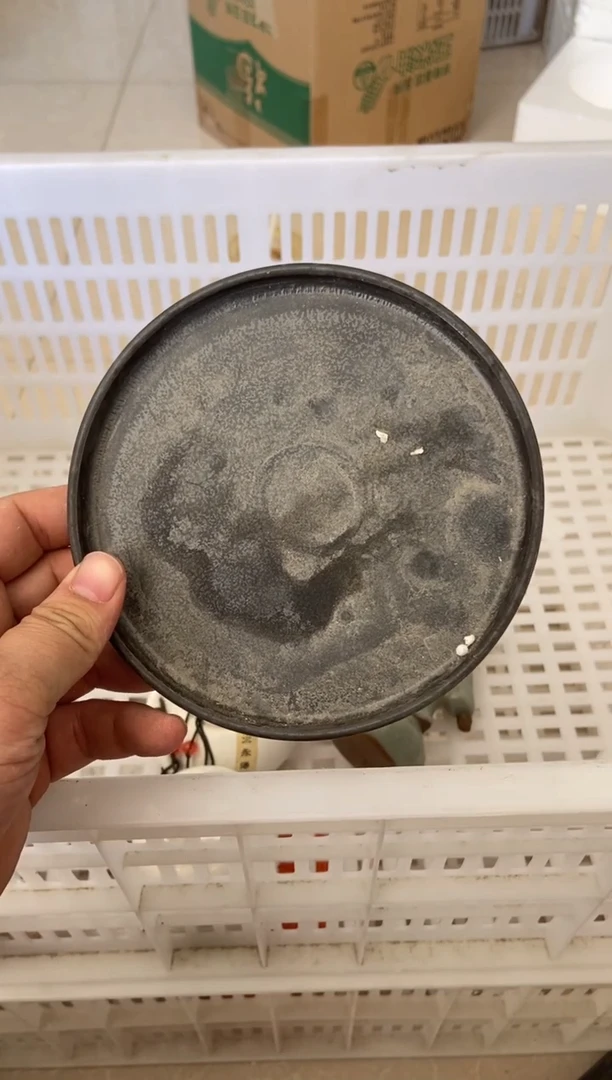 无运费险有瑕疵的摄影的产品有使用过的痕迹有点脏介意勿拍