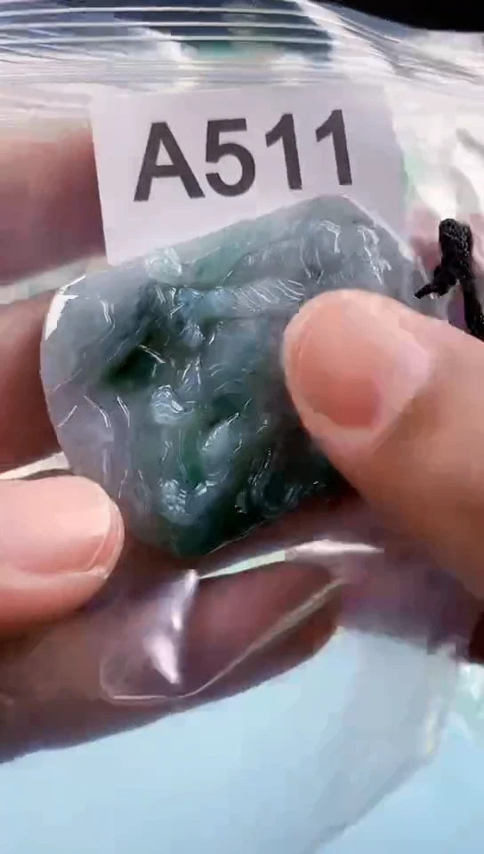 【闪购商品】翡翠挂件未镶嵌天然翡翠吊坠挂件