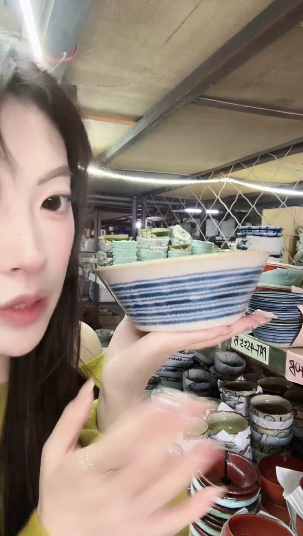 陶瓷粗陶17cm大钵一个 横条纹