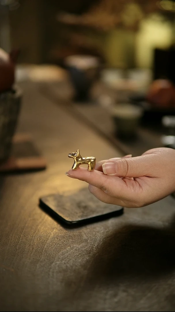 阿眠  一延陶胎金彩香插