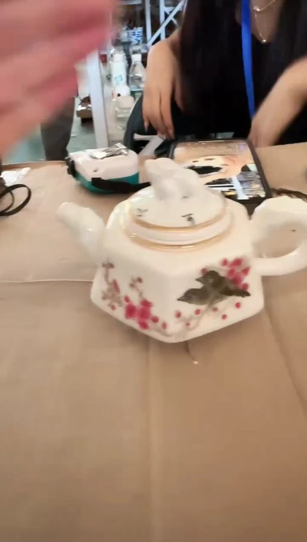 其他B354景德镇制陶瓷一件