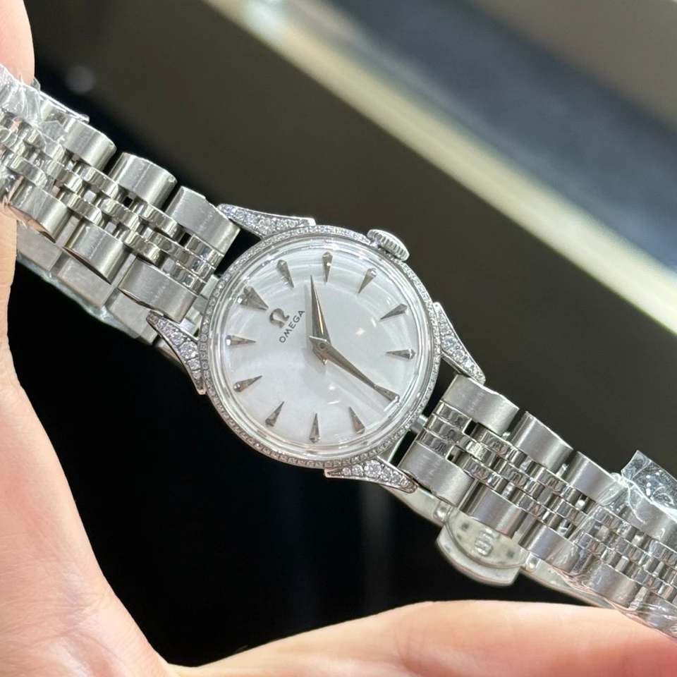 95新 Omega/欧米茄 手动机械后钻23mm/公价32999/w10846