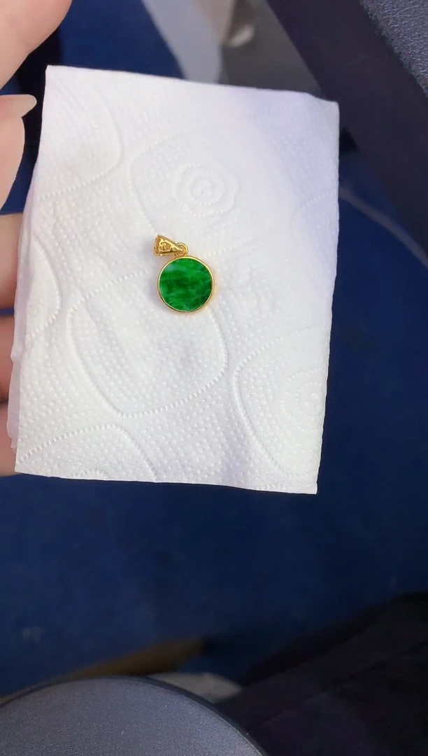 颈饰未镶嵌翡翠缅甸天然翡翠a货