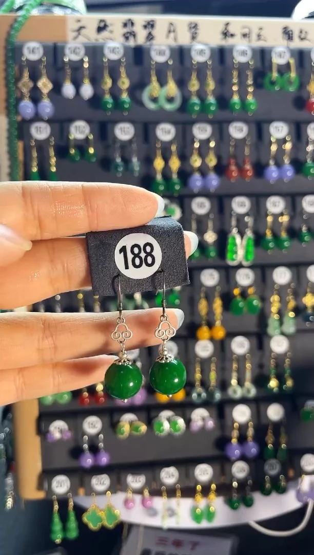 翡翠银S925镶嵌耳饰188.....