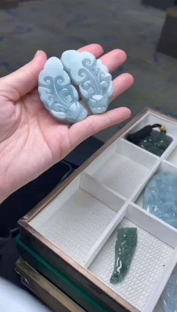 【闪购商品】定制翡翠未镶嵌03-06HDJT0140373