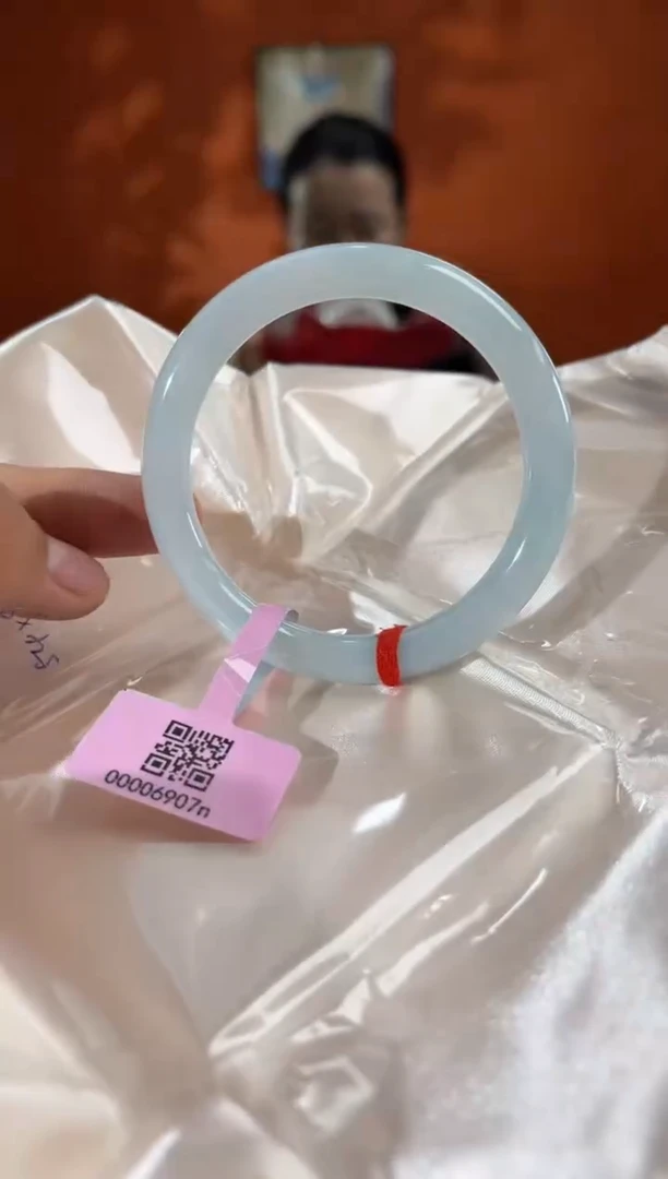 未镶嵌手镯翡翠翡翠手镯