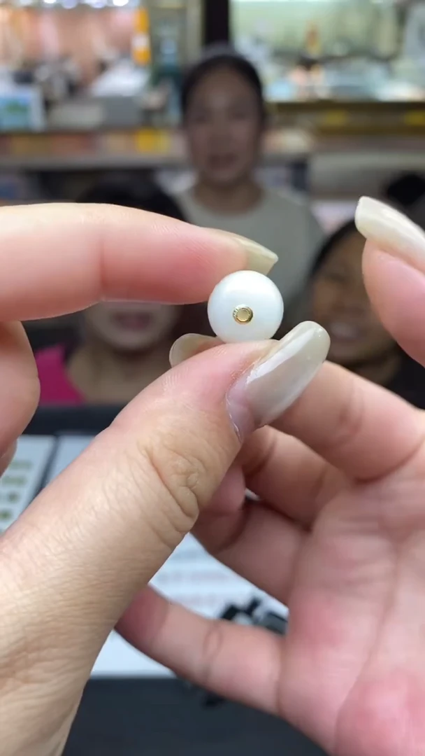 吊坠(不含链)18K金镶嵌和田玉多样性发其一-吊坠-D10610