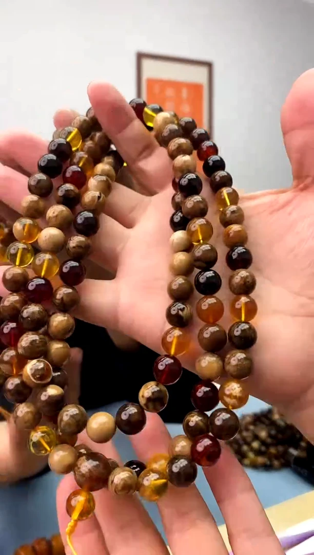 【闪购商品】琥珀珠宝奇石未镶嵌假一罚十，发一件