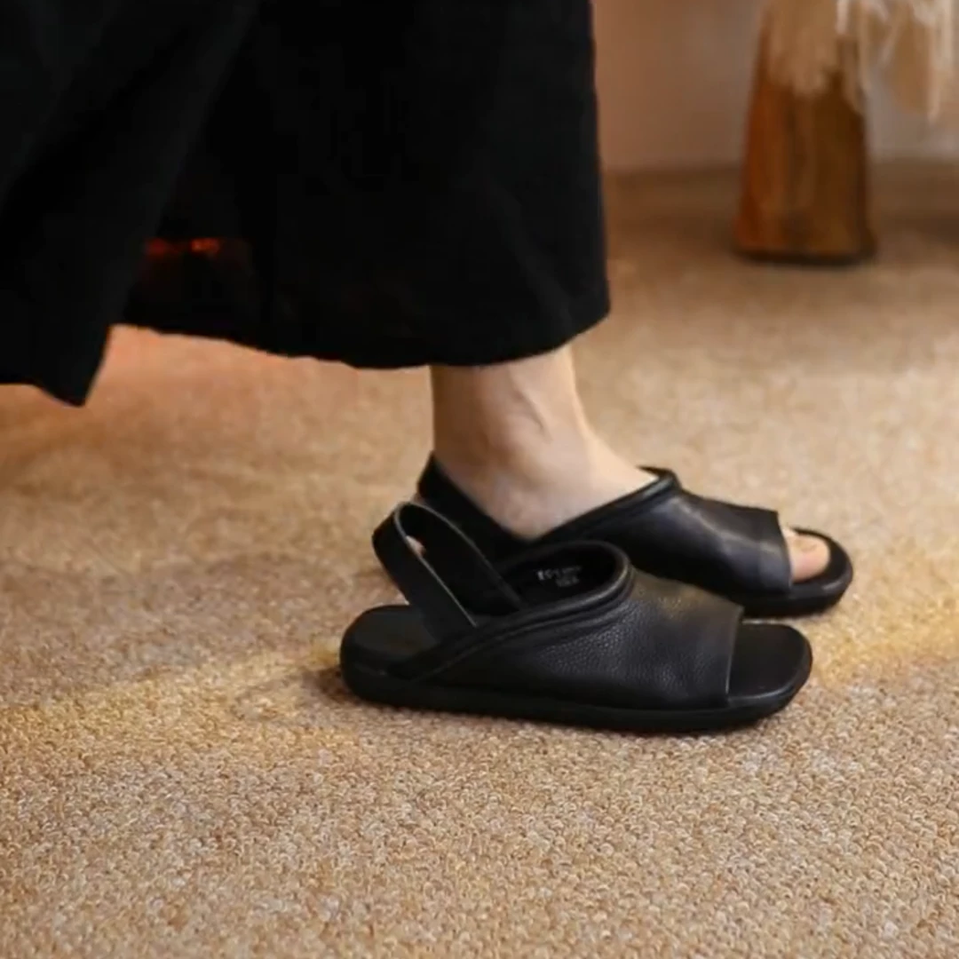 Q2真皮复古软底拖鞋女凉鞋夏季2025露趾百搭平底文艺风妈妈春秋