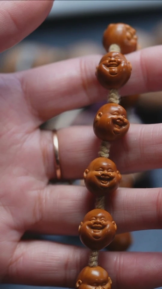 【闪购商品】橄榄核吊坠苏工橄榄核