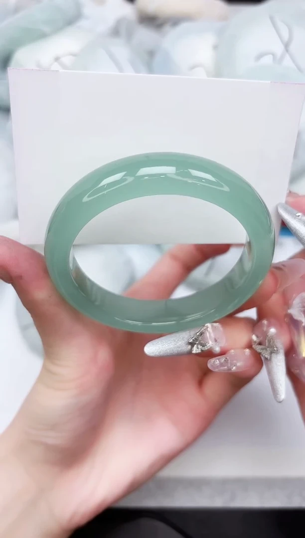 石英质玉手镯未镶嵌114-56.1