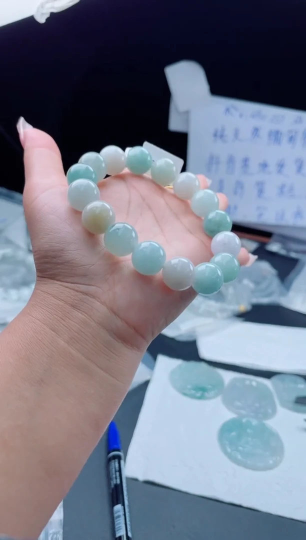 未镶嵌定制翡翠珠串