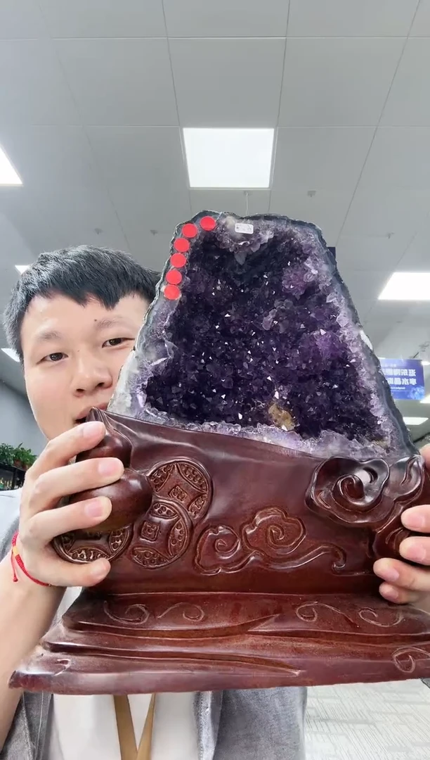 摆件未镶嵌水晶W4503 紫晶洞