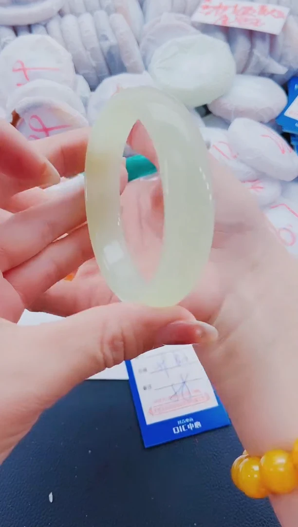 未镶嵌手镯石英质玉N52-59-60
