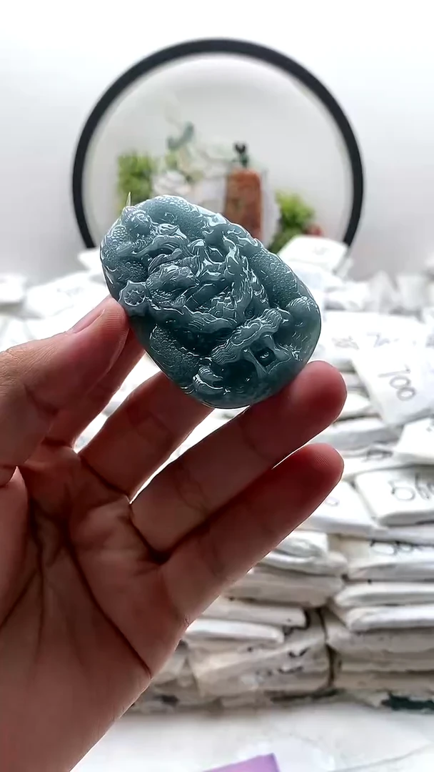颈饰未镶嵌翡翠文殊
