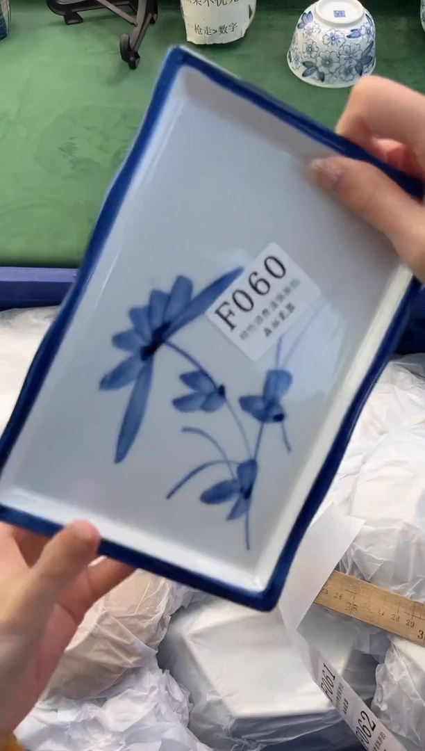 【闪购商品】瓷片          F060