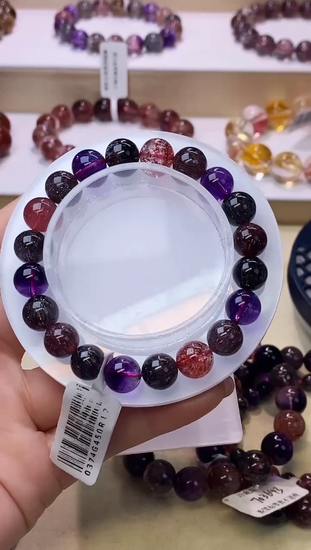 【闪购商品】水晶手链未镶嵌黑加仑超七9m+