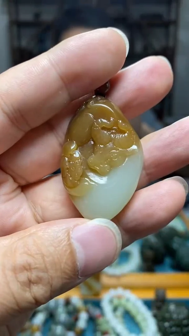 和田玉未镶嵌颈饰101