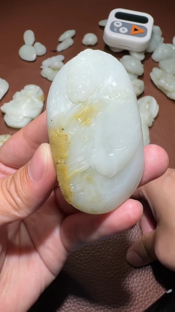 未镶嵌和田玉挂件隔**王和田玉