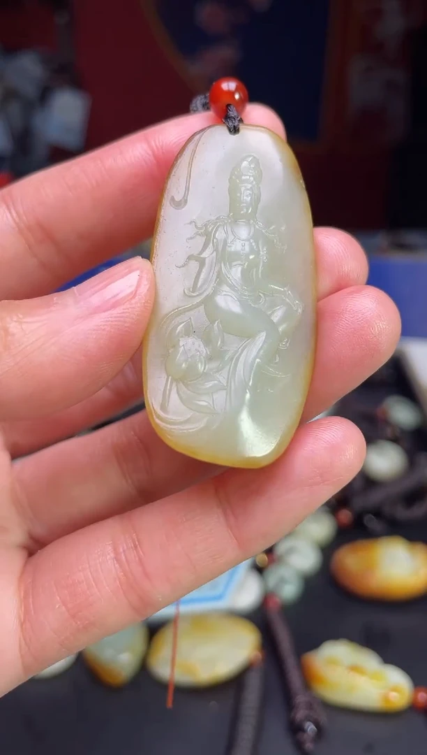 颈饰未镶嵌和田玉11