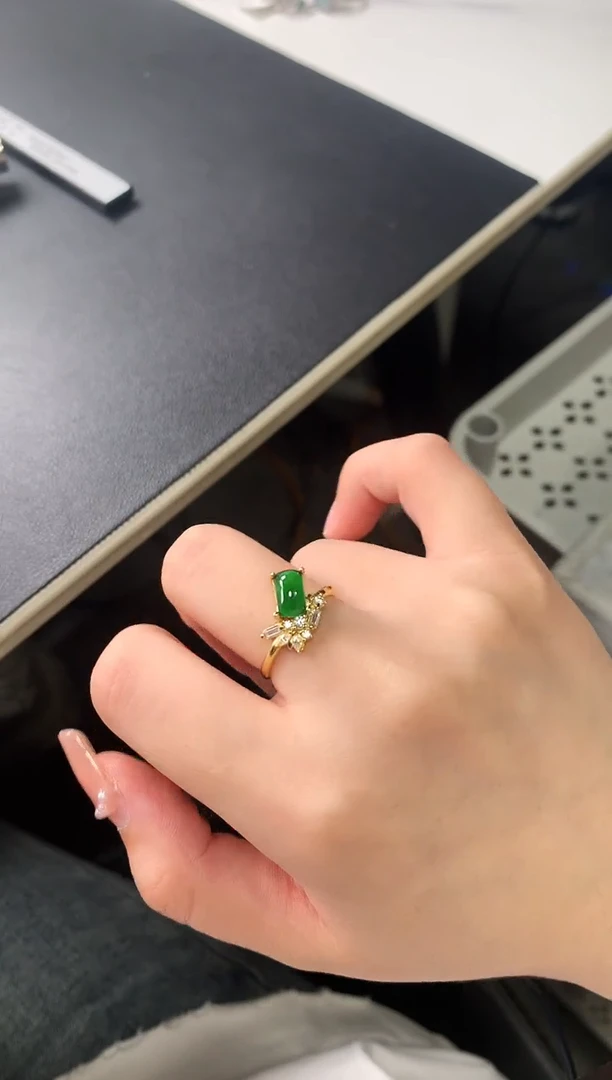 【闪购商品】翡翠戒指银S925镶嵌21441