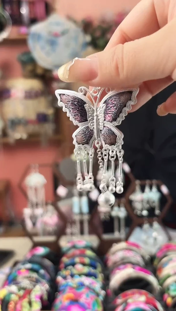 艺枝独绣手工饰品10