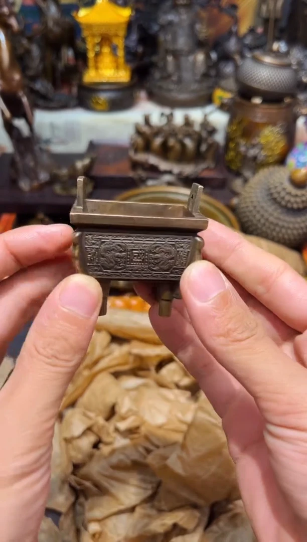 W瑞瑞古铜高端精品1