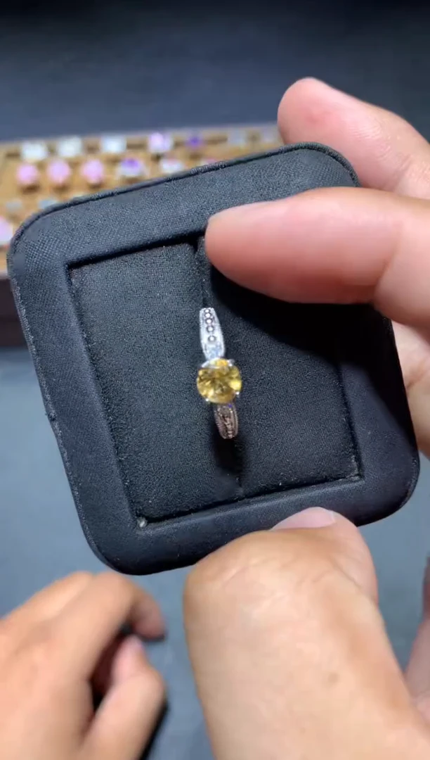 水晶戒指未镶嵌K14