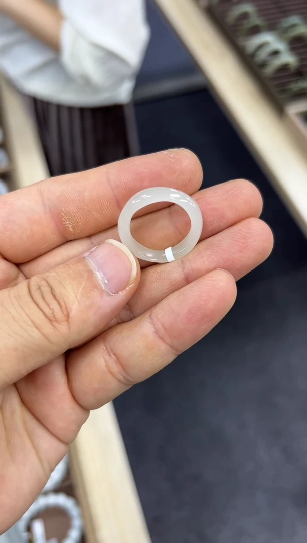 和田玉戒指未镶嵌17-18