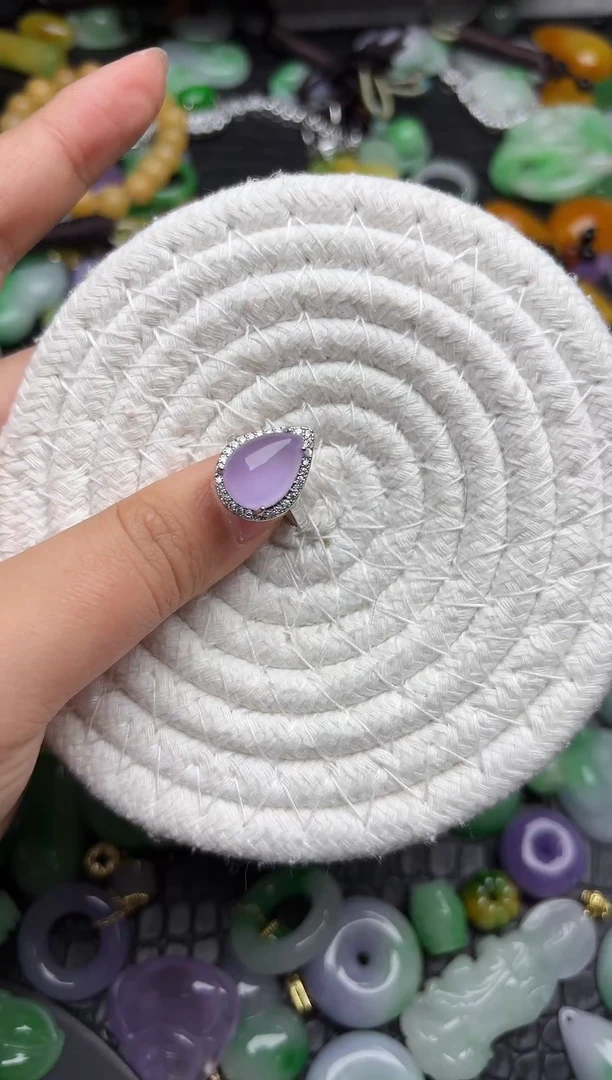 颈饰未镶嵌翡翠缅甸翡翠吊坠