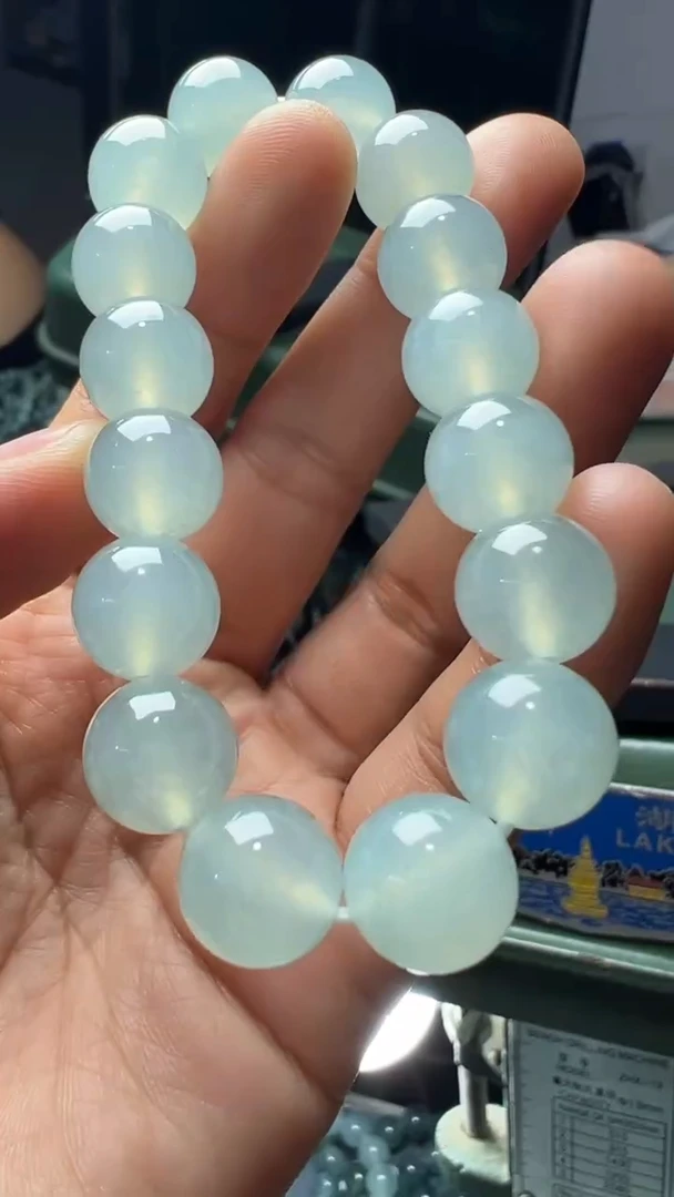 未镶嵌手串翡翠缅甸翡翠A货卡12.3左右