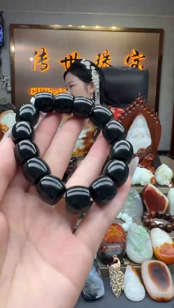 和田玉未镶嵌挂件 tq16