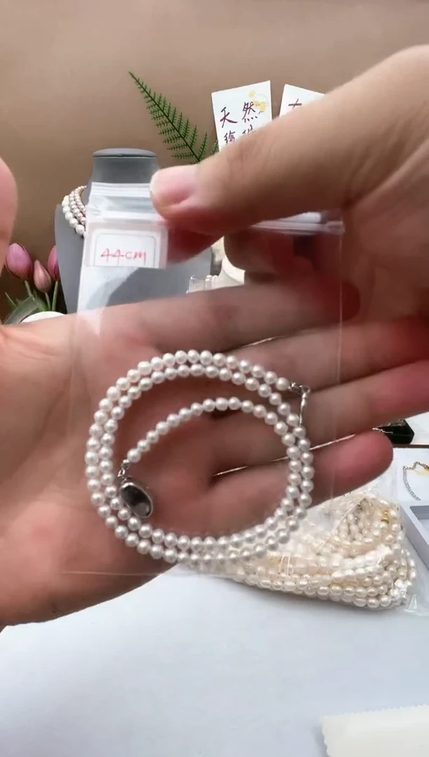 未镶嵌天然淡水珍珠淡水珍珠4-5毫米小米珠项链