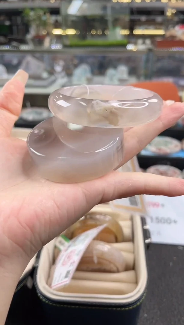 未镶嵌手镯石英质玉62圈口 （赠品镯心）3009304