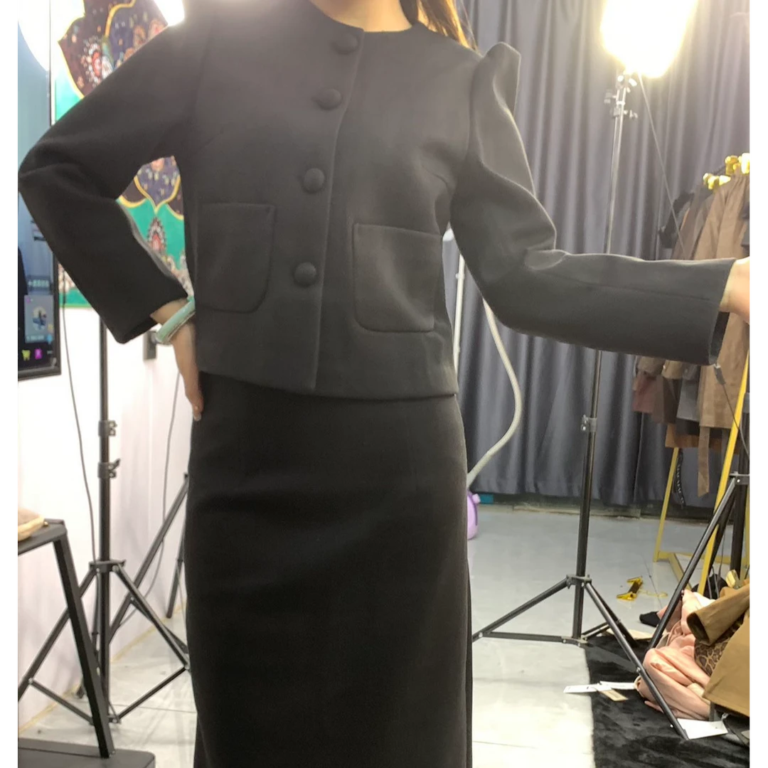 2025时尚女士两件套最最新