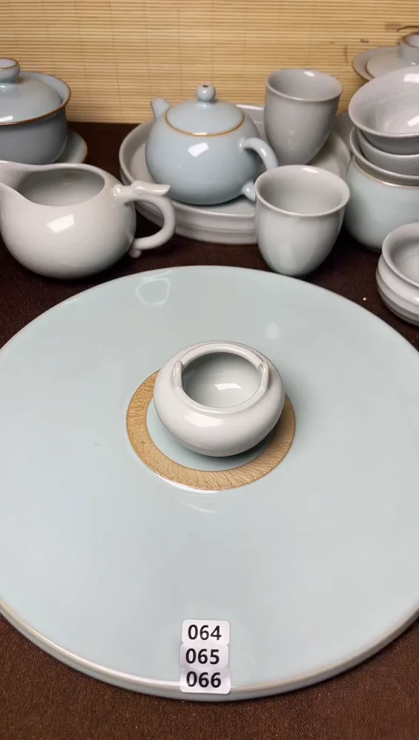 云雾月白-变形小香炉