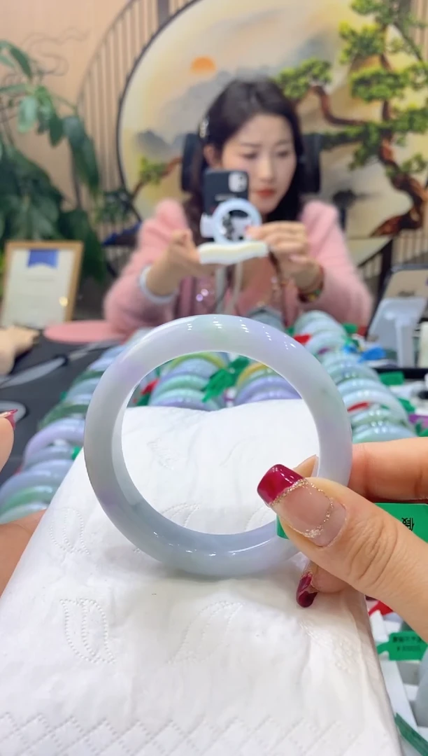 【闪购商品】翡翠手镯未镶嵌99905655