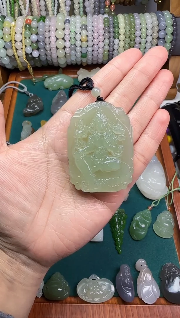 【闪购商品】和田玉无未镶嵌观音牌子