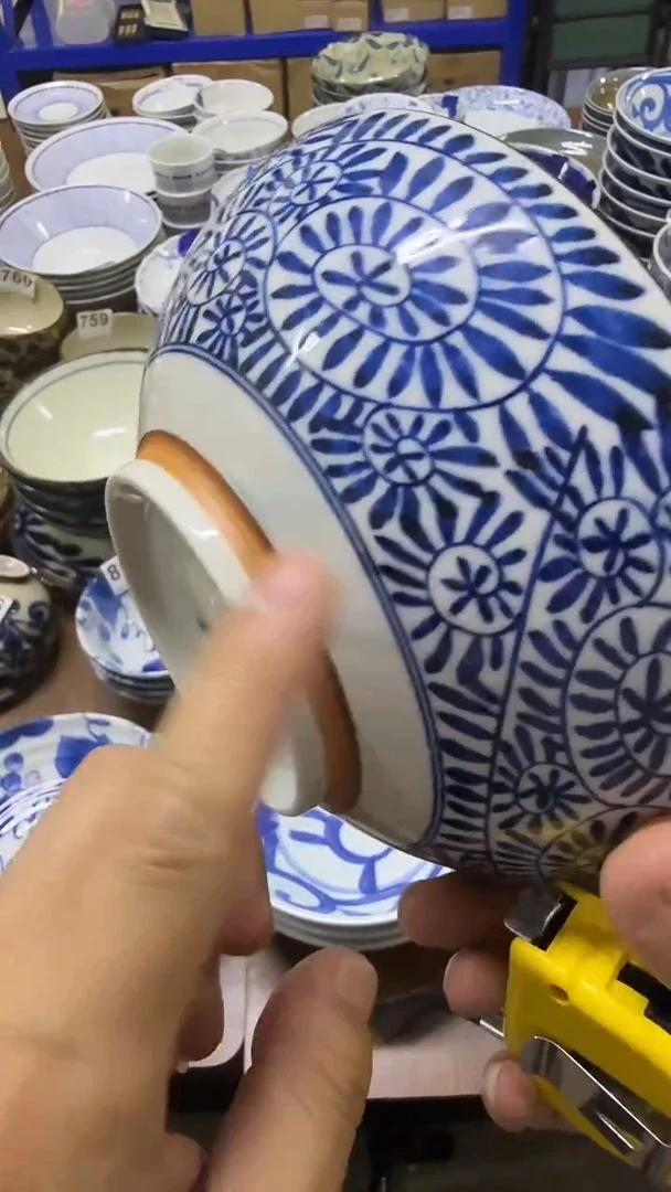 圆形日本进口陶瓷餐具   21.5cm大汤碗 流釉