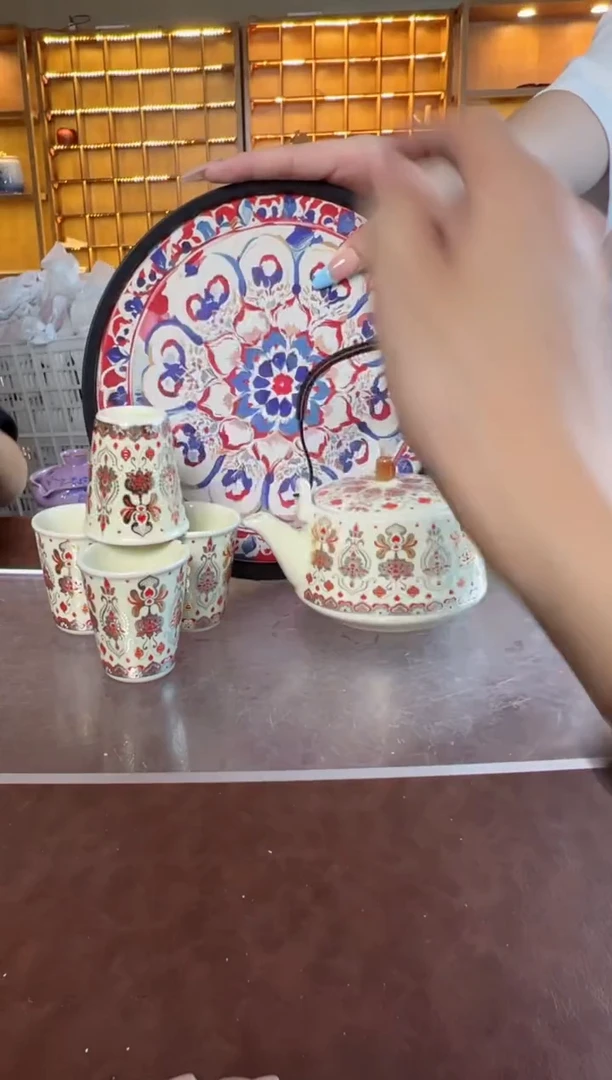 瓷片鸣盏居甄选阁11111