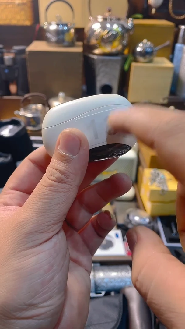 瓷片闪购商品 如图所示