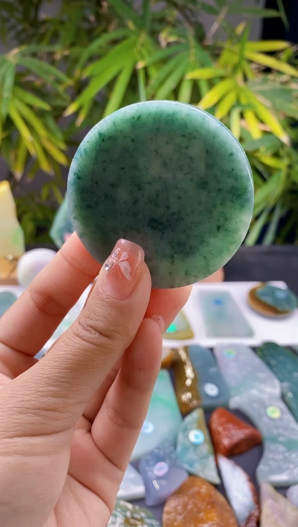 【闪购商品】定制翡翠未镶嵌翡翠